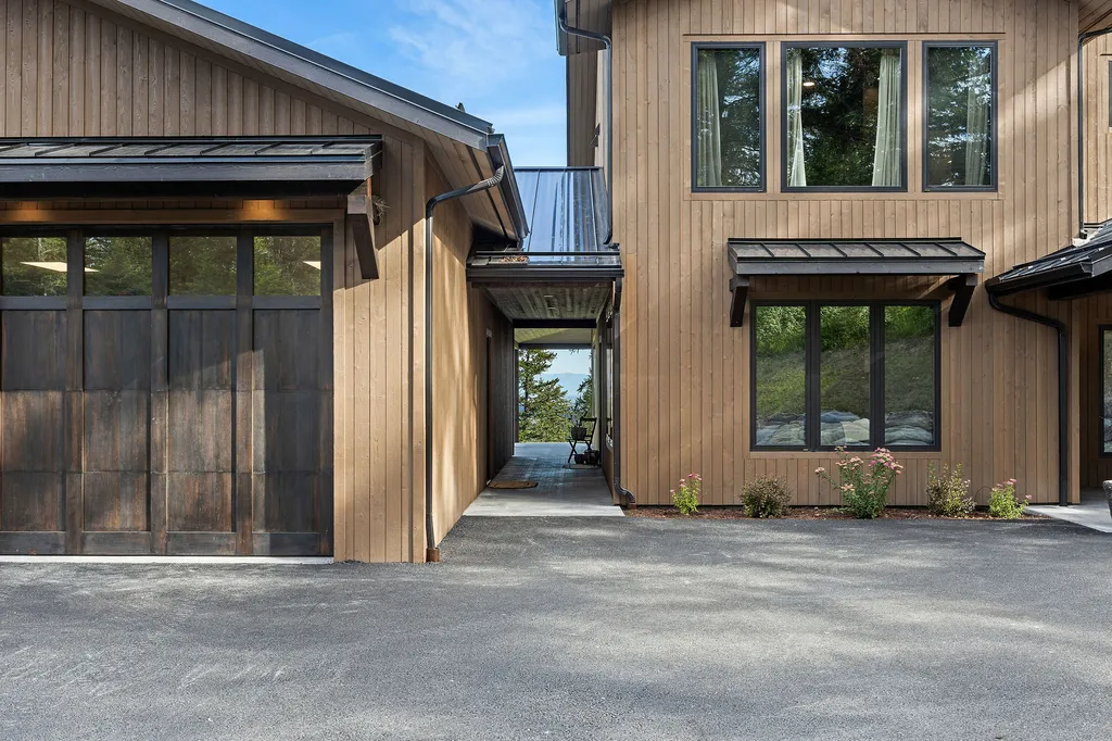 205 Pinto Trail Bigfork MT 59911