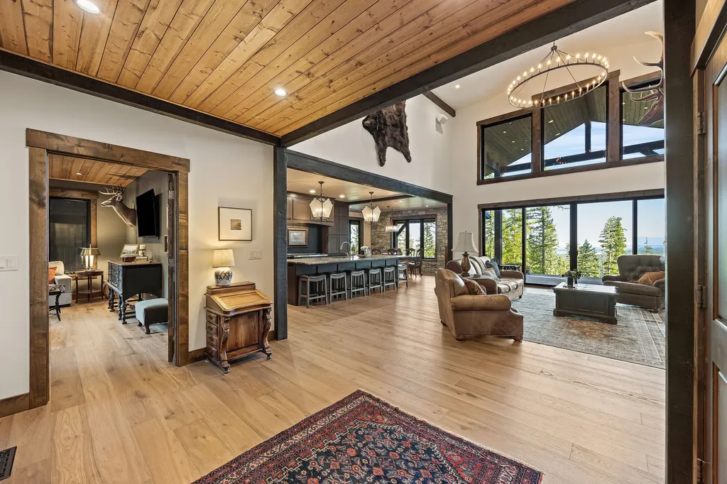 205 Pinto Trail Bigfork MT 59911