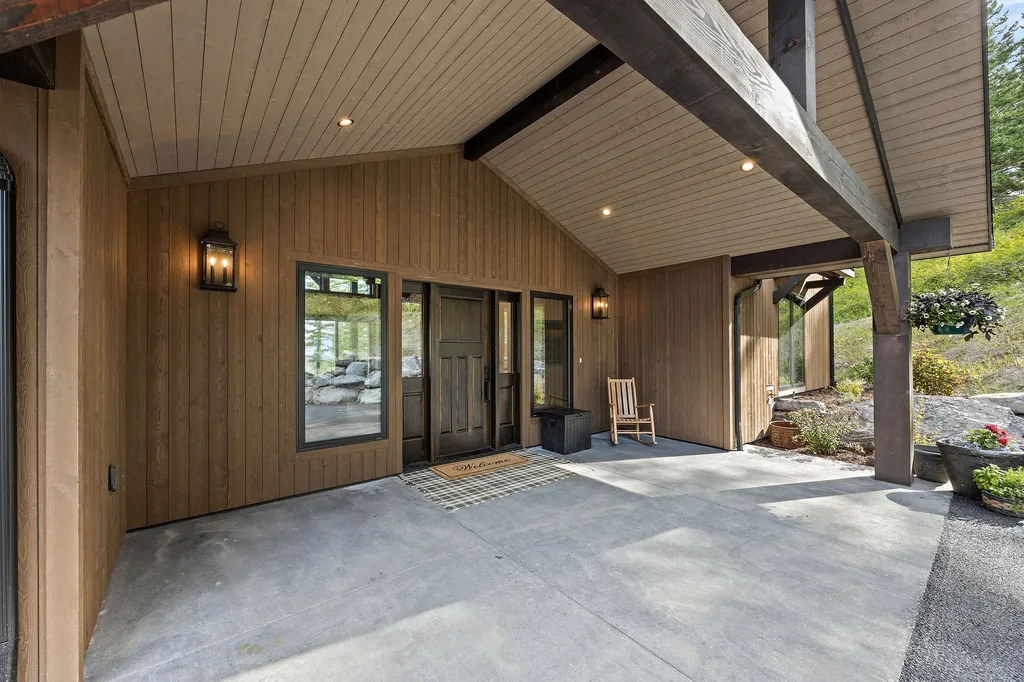 205 Pinto Trail Bigfork MT 59911