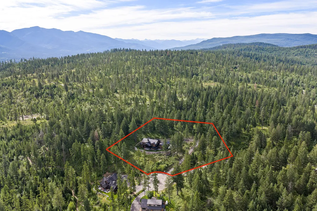 205 Pinto Trail Bigfork MT 59911