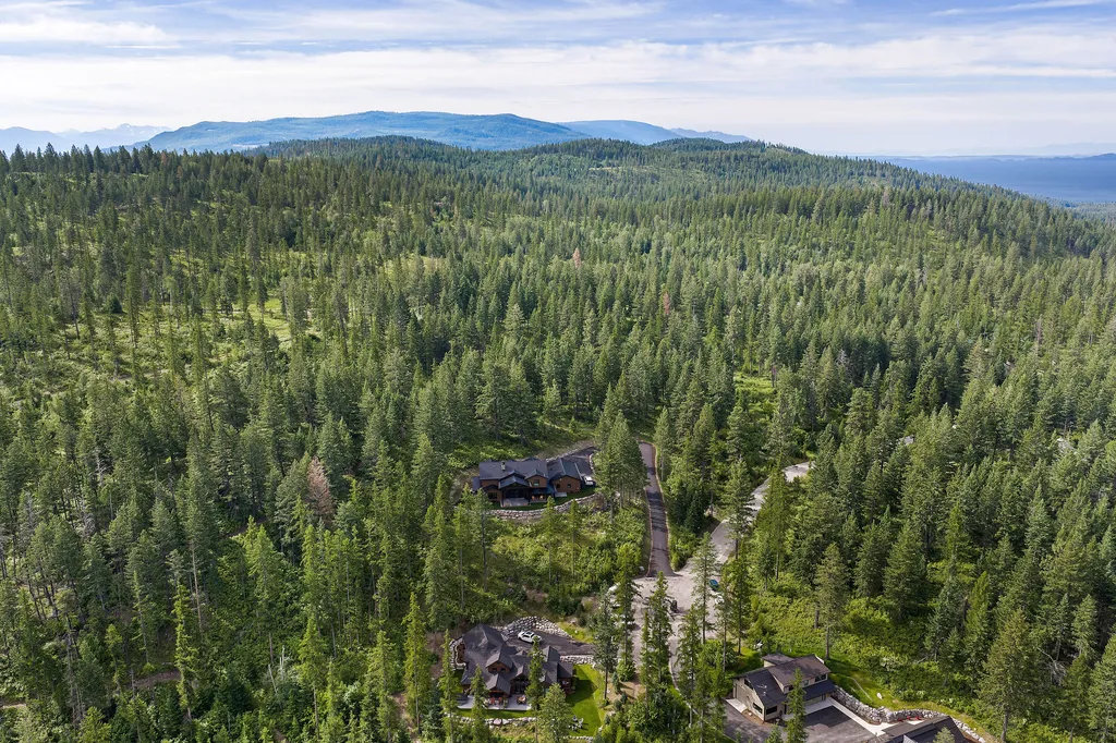 205 Pinto Trail Bigfork MT 59911