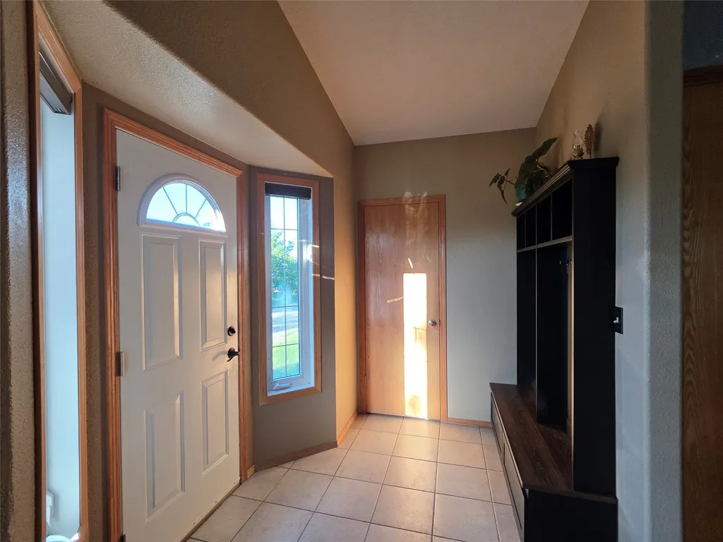 229 Central Ave Central Avenue Sweet Grass MT 59484