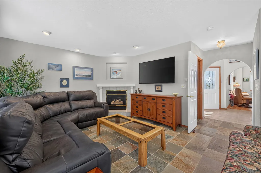 2021 University Street Helena MT 59601