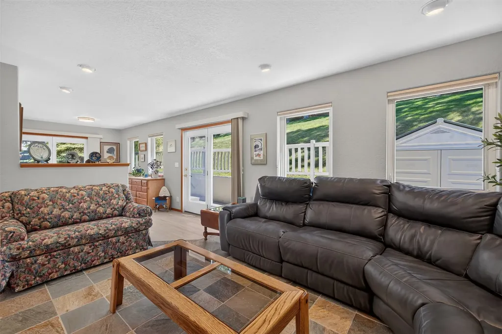 2021 University Street Helena MT 59601