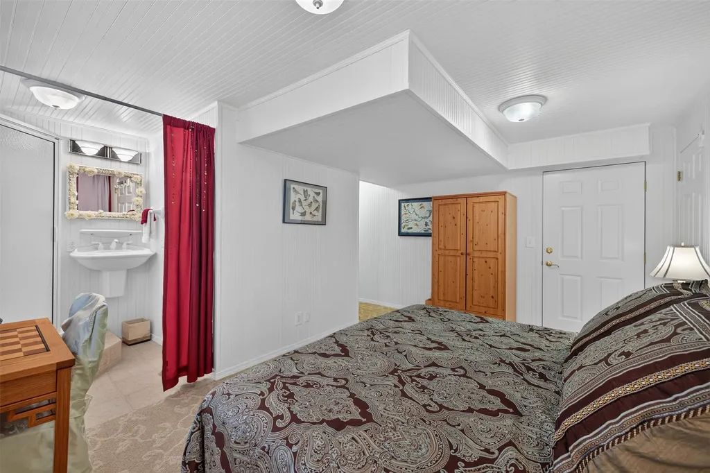 2021 University Street Helena MT 59601