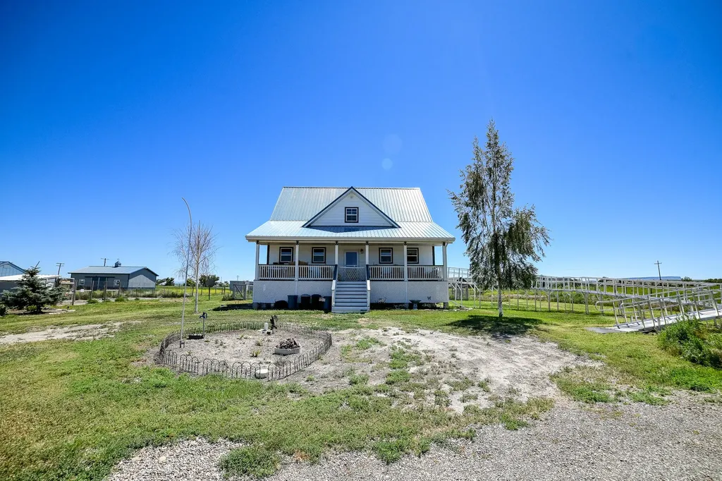 830 1st Avenue Vaughn MT 59487