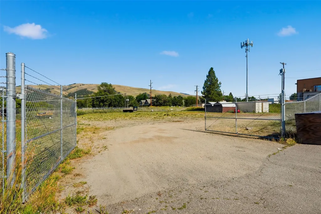 11060 Us Highway 93 Lolo MT 59847