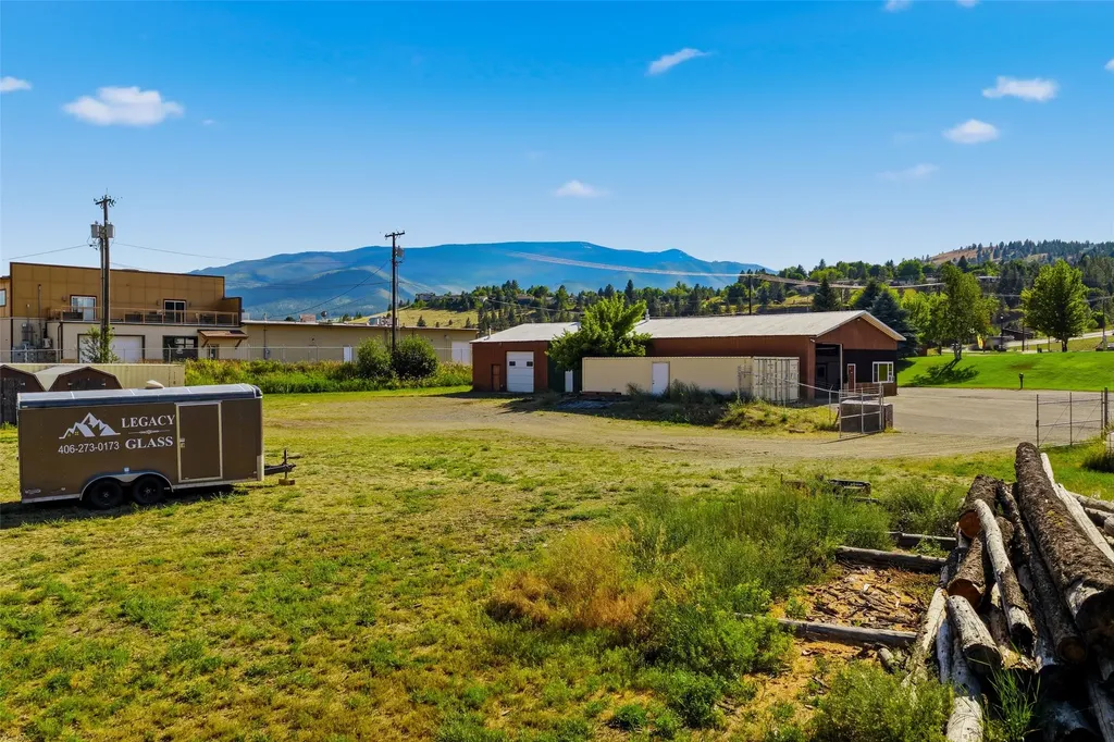 11060 Us Highway 93 Lolo MT 59847