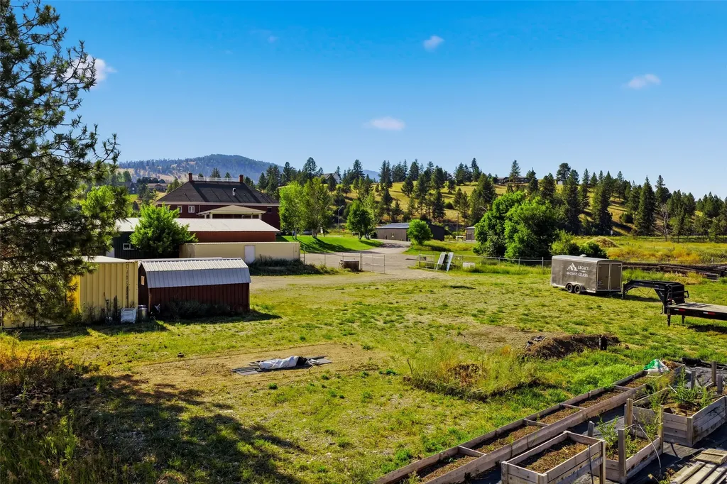 11060 Us Highway 93 Lolo MT 59847
