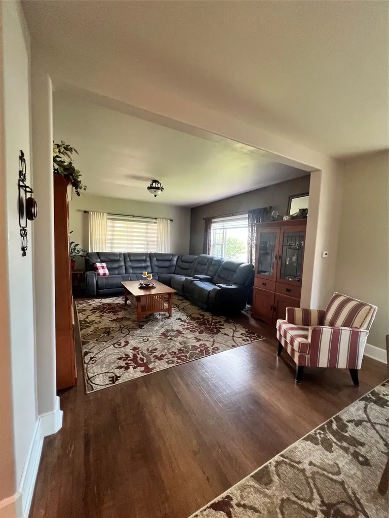 724 4th Street Valier MT 59486