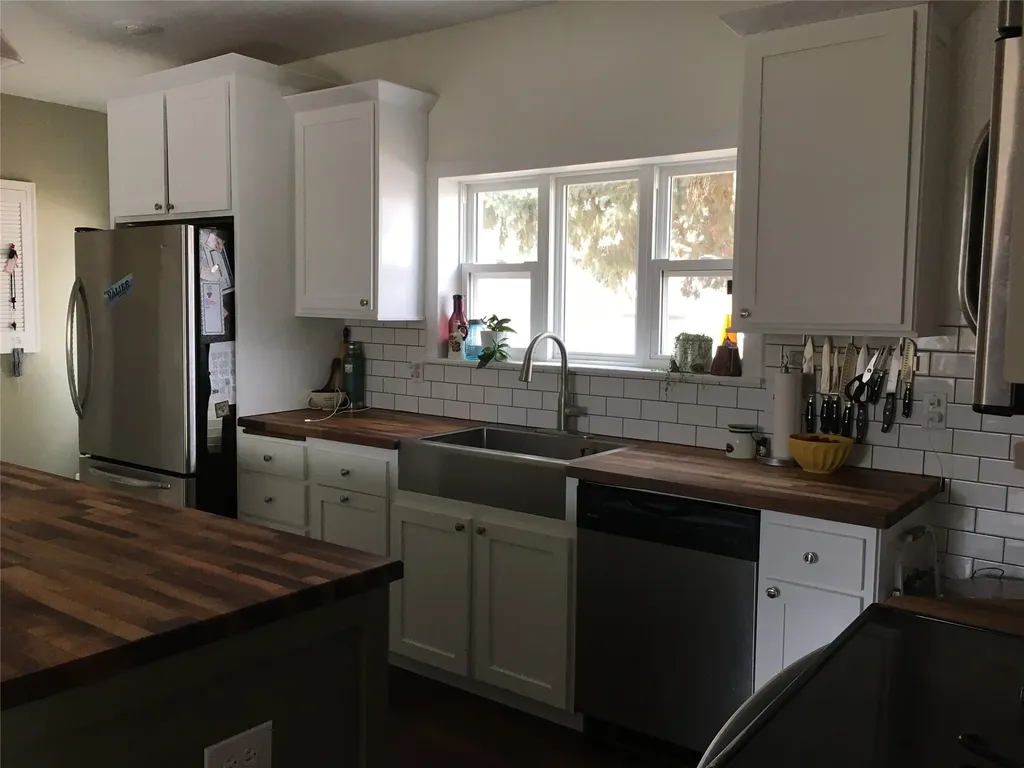 724 4th Street Valier MT 59486