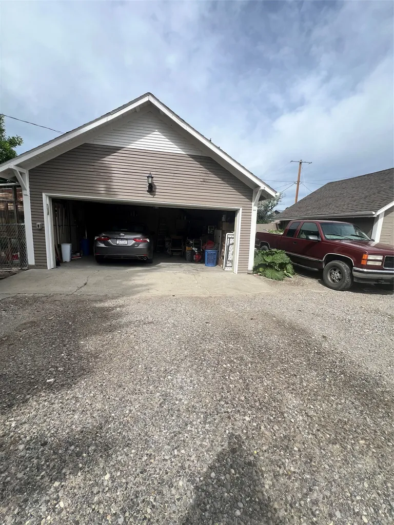 724 4th Street Valier MT 59486