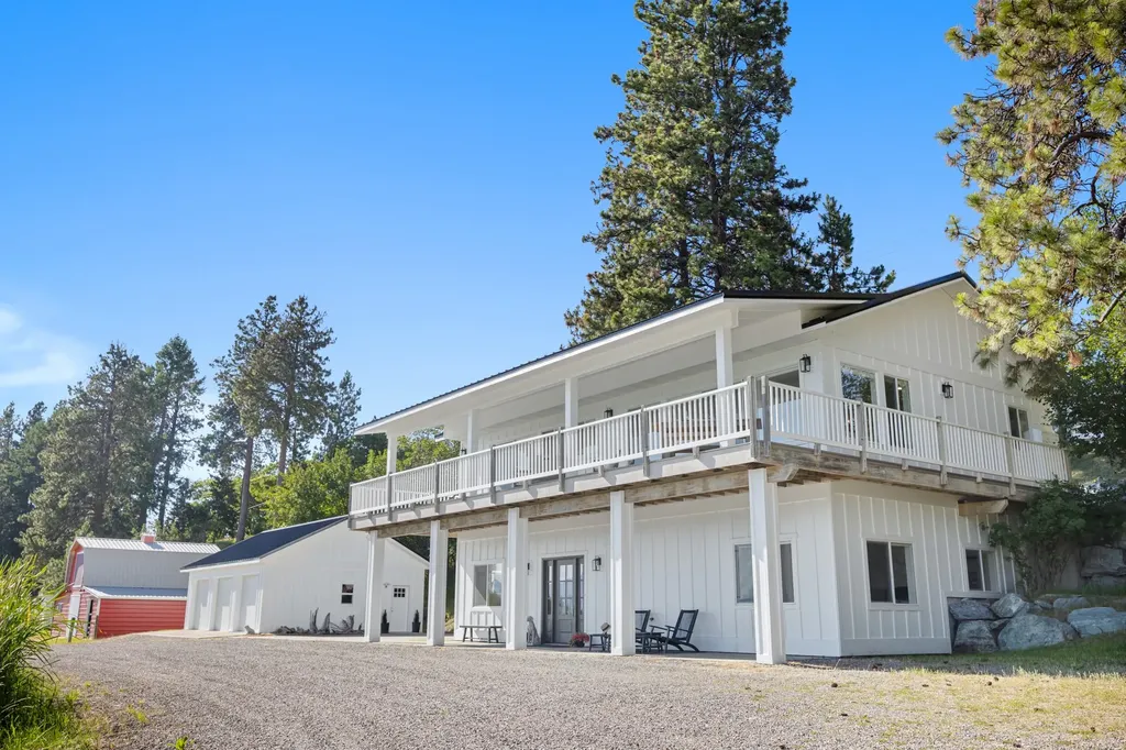 280 Holt Drive Bigfork MT 59911