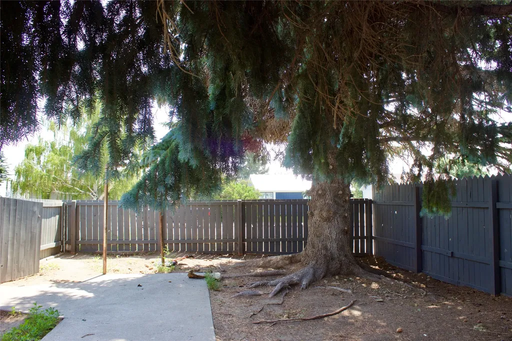 104 2nd Avenue SW Cut Bank MT 59427