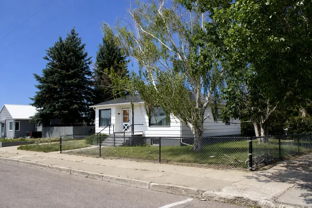 104 2nd Avenue SW Cut Bank MT 59427