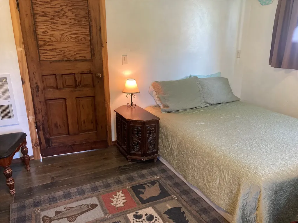 29132 Yaak River Road Troy MT 59935