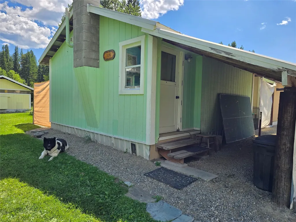 29132 Yaak River Road Troy MT 59935