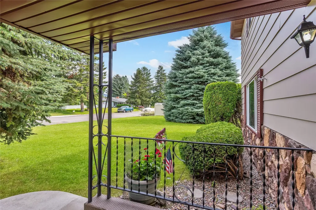 1185 Vicki Drive Missoula MT 59804