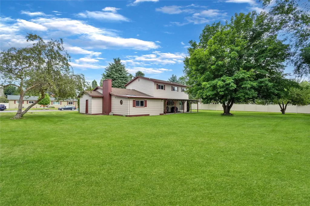 1185 Vicki Drive Missoula MT 59804