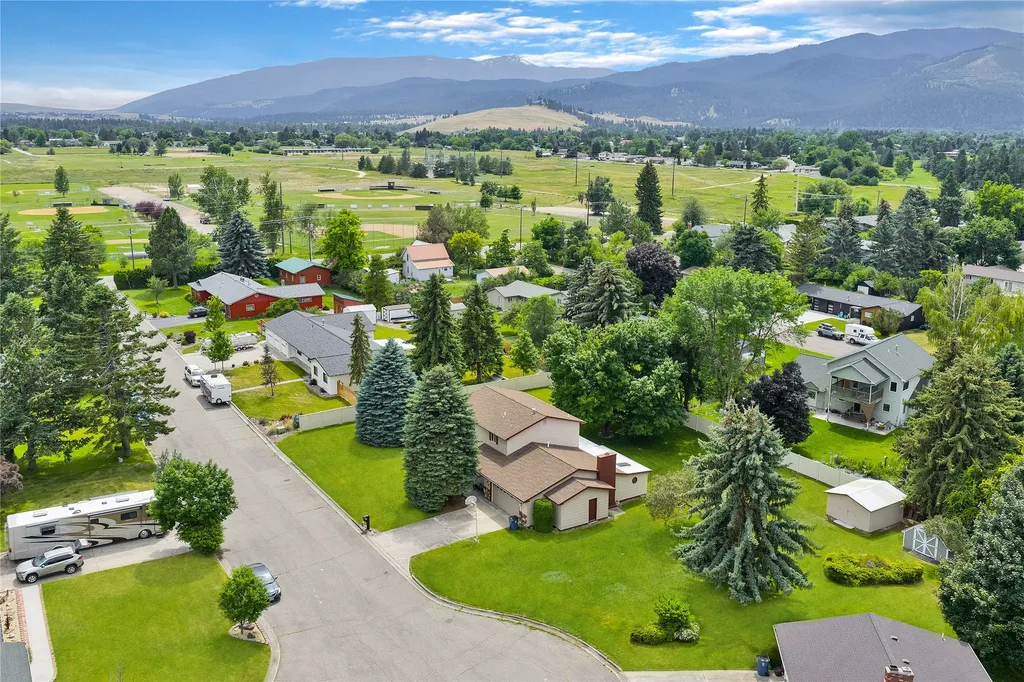 1185 Vicki Drive Missoula MT 59804