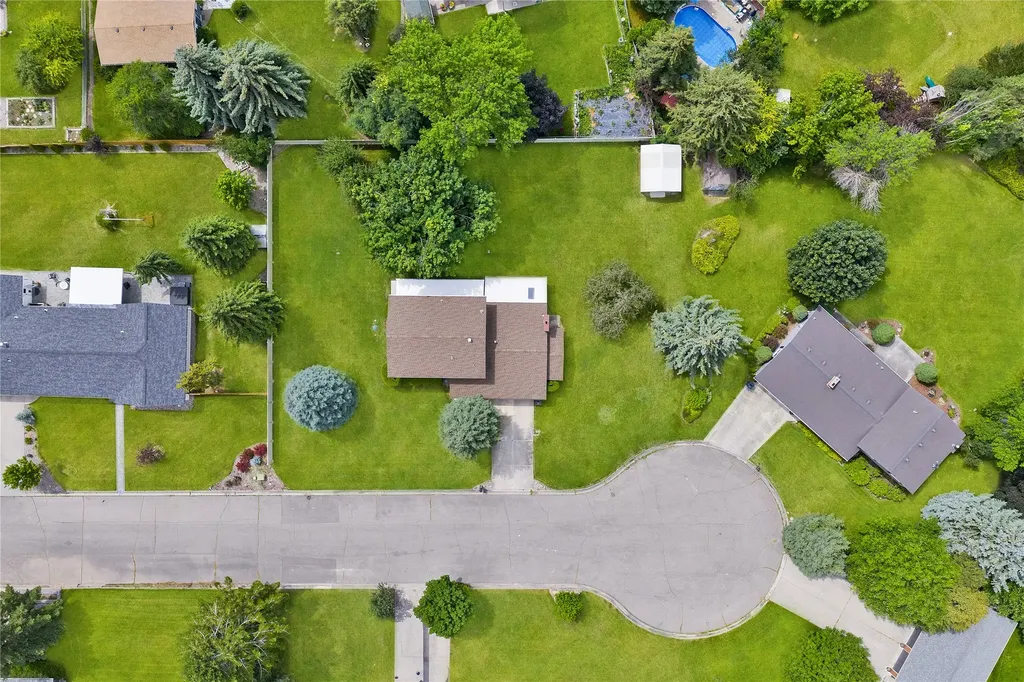 1185 Vicki Drive Missoula MT 59804
