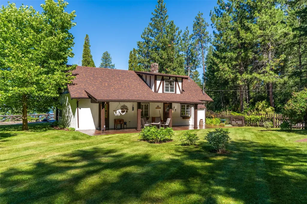 21034 Mt Highway 35 Bigfork MT 59911