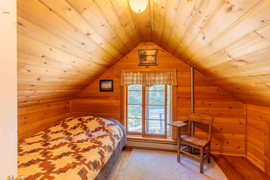 21034 Mt Highway 35 Bigfork MT 59911