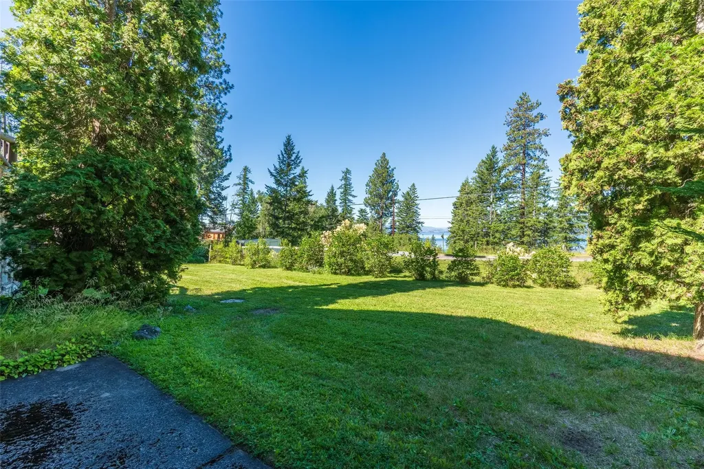 21034 Mt Highway 35 Bigfork MT 59911