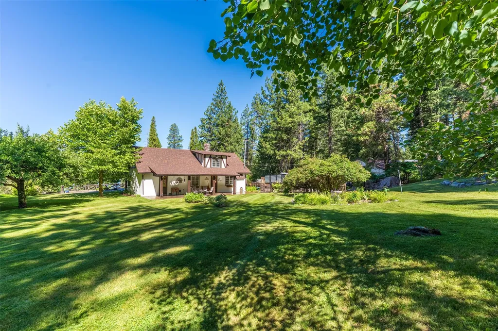 21034 Mt Highway 35 Bigfork MT 59911
