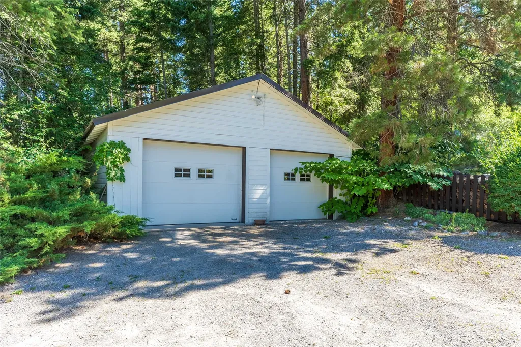 21034 Mt Highway 35 Bigfork MT 59911