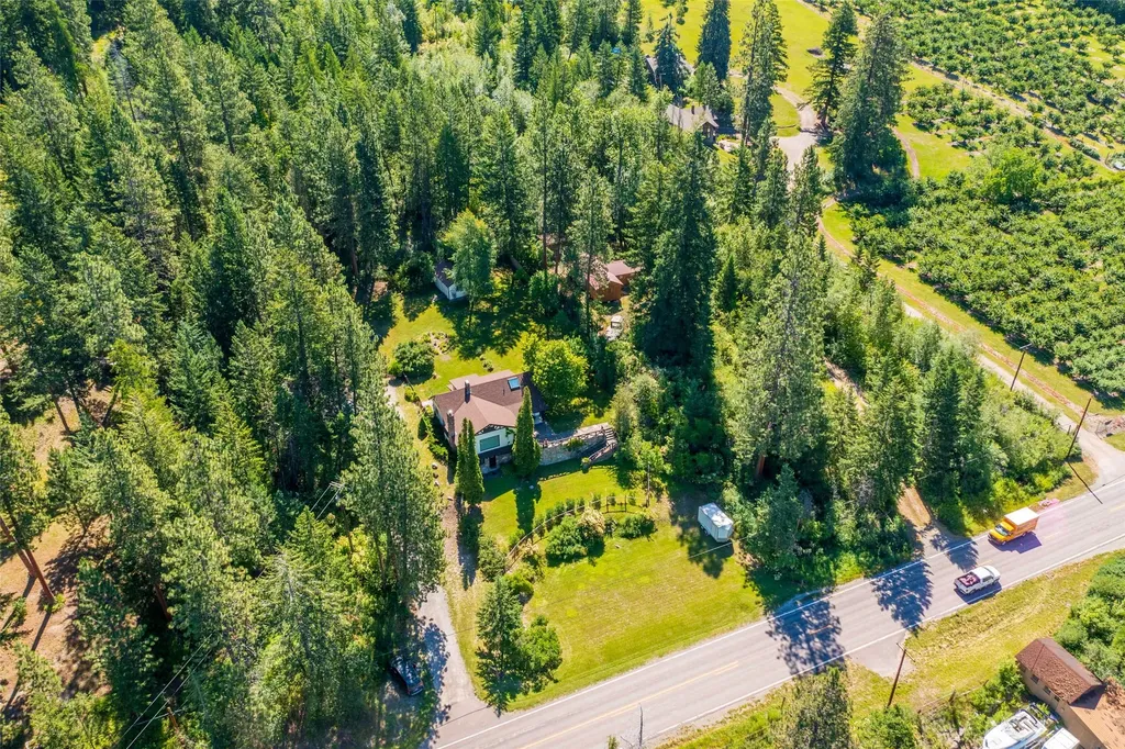 21034 Mt Highway 35 Bigfork MT 59911