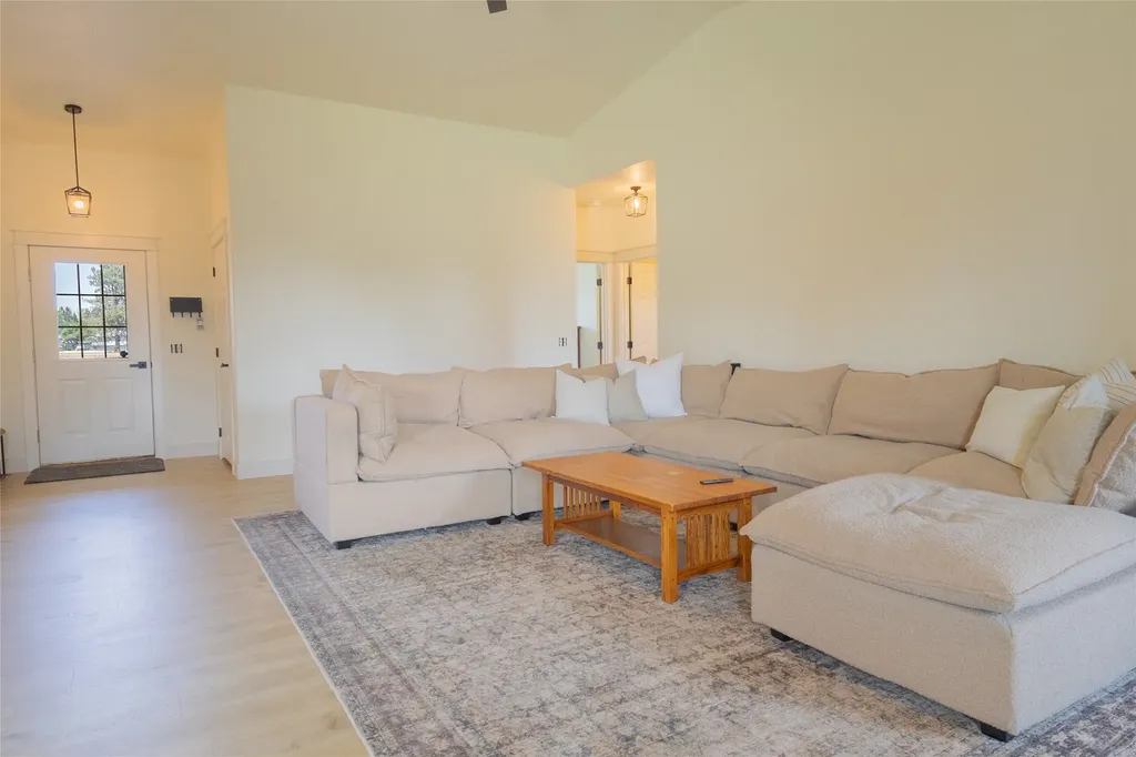 369 Gold Court Florence MT 59833