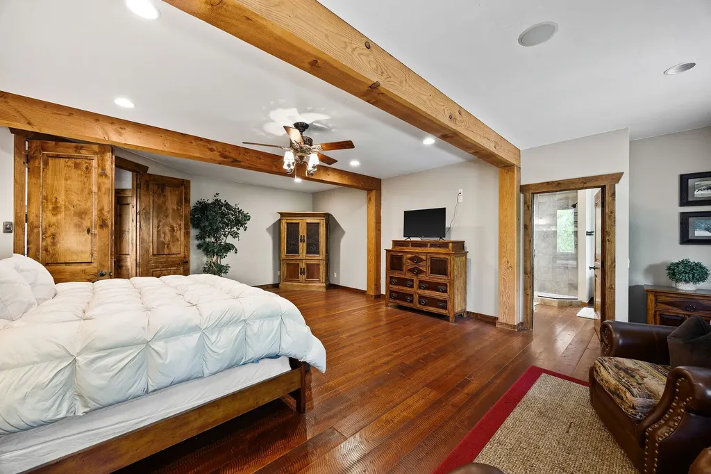 70 Big Cedar Bigfork MT 59911