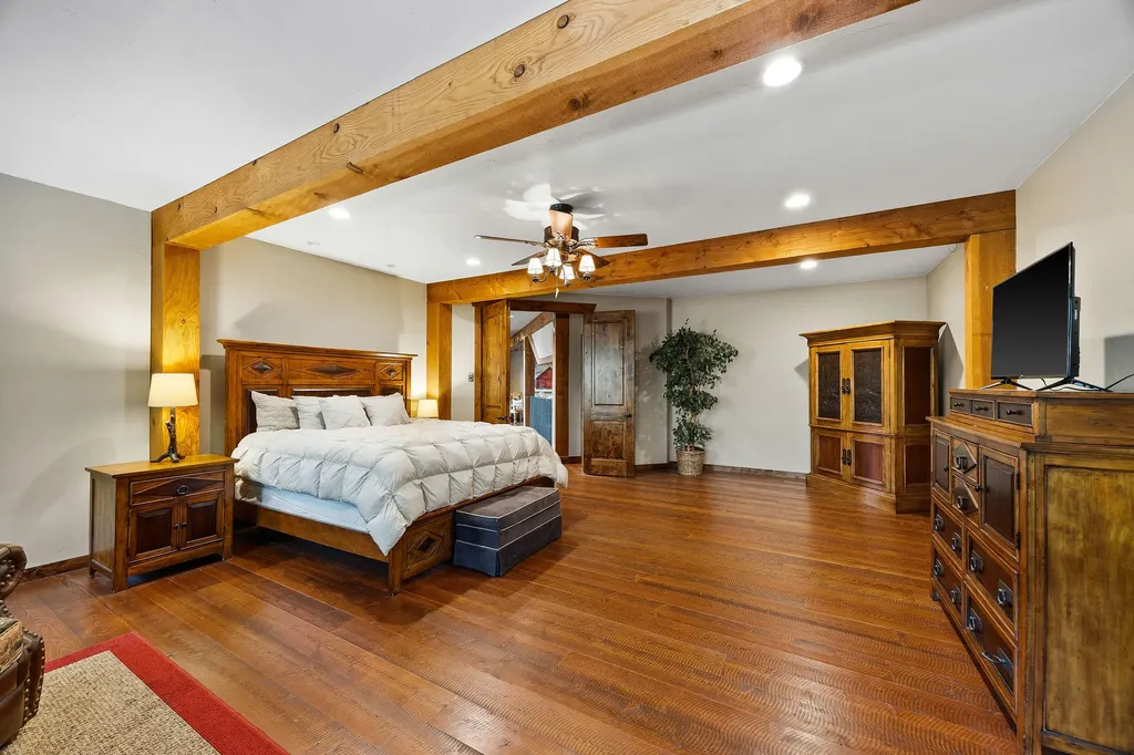 70 Big Cedar Bigfork MT 59911