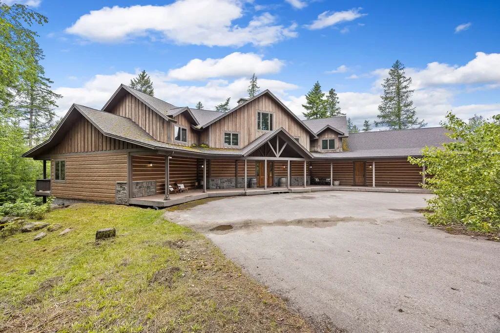 70 Big Cedar Bigfork MT 59911