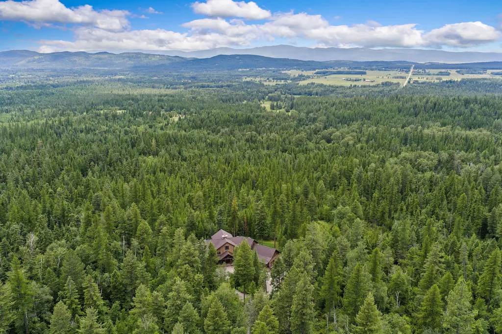 70 Big Cedar Bigfork MT 59911