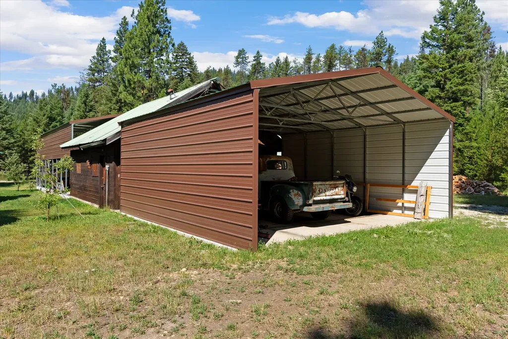 180 Cabin City Loop St Regis MT 59866