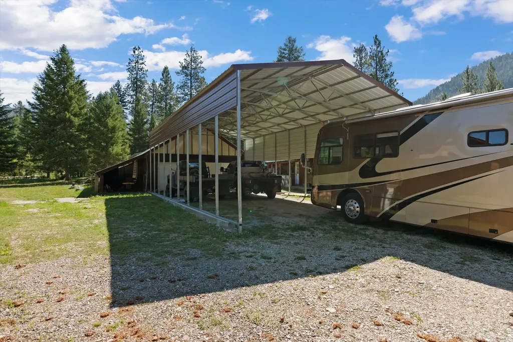 180 Cabin City Loop St Regis MT 59866