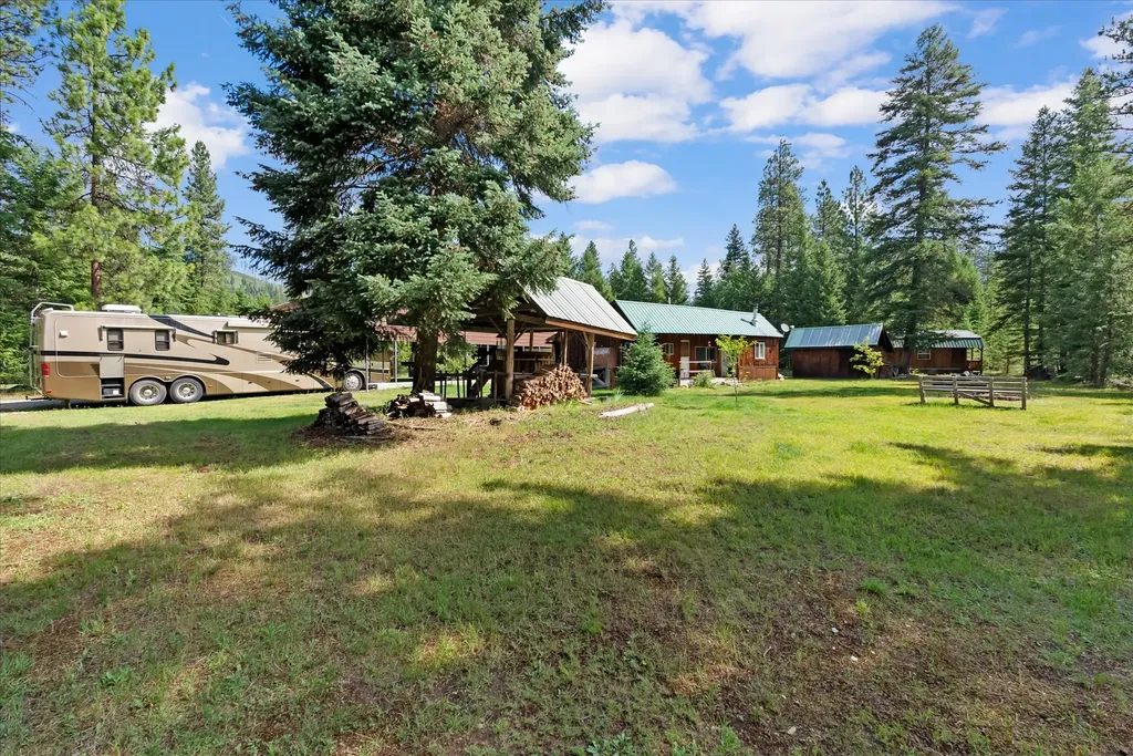 180 Cabin City Loop St Regis MT 59866