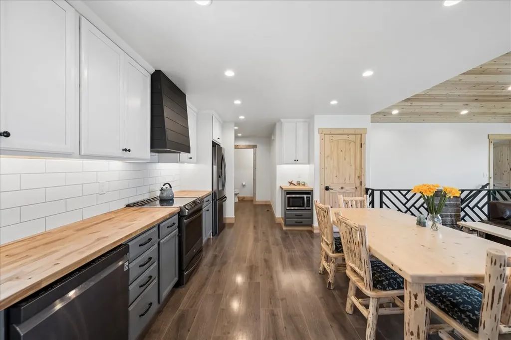 220 Elk Ranch Road Kila MT 59920