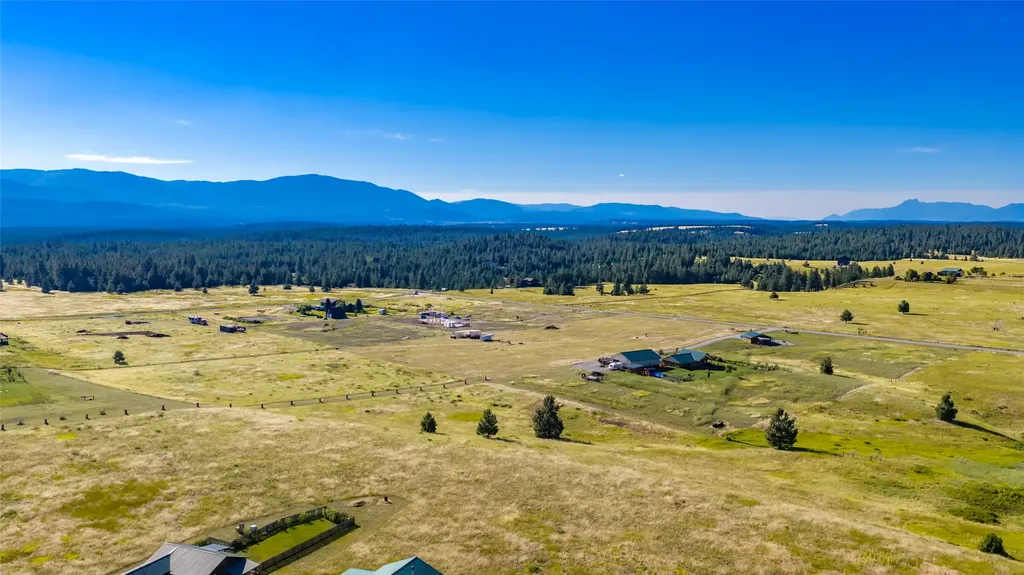 6278 Airport Road Eureka MT 59917