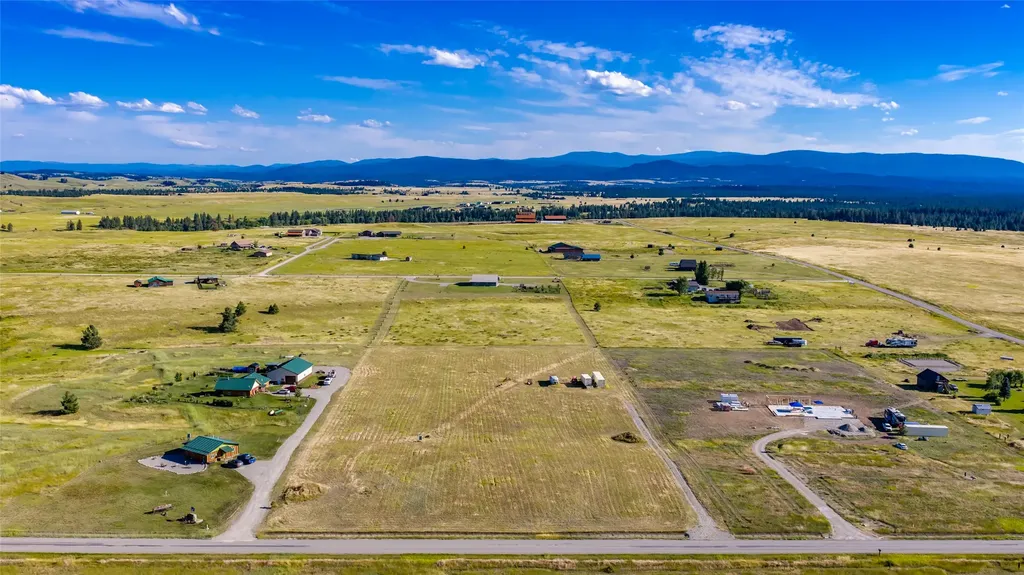 6278 Airport Road Eureka MT 59917