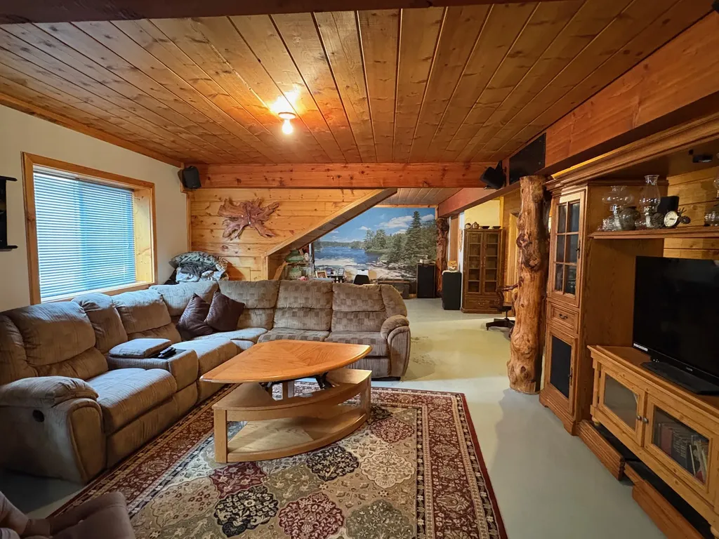 1136 Glendale Dillon MT 59725