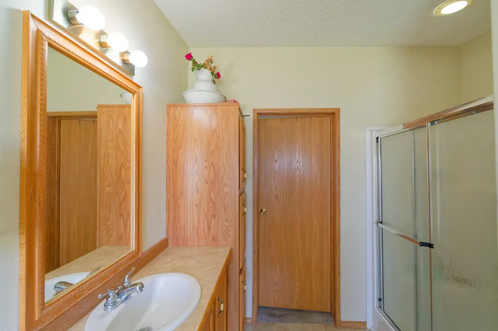 4852 S Warren Avenue Butte MT 59701