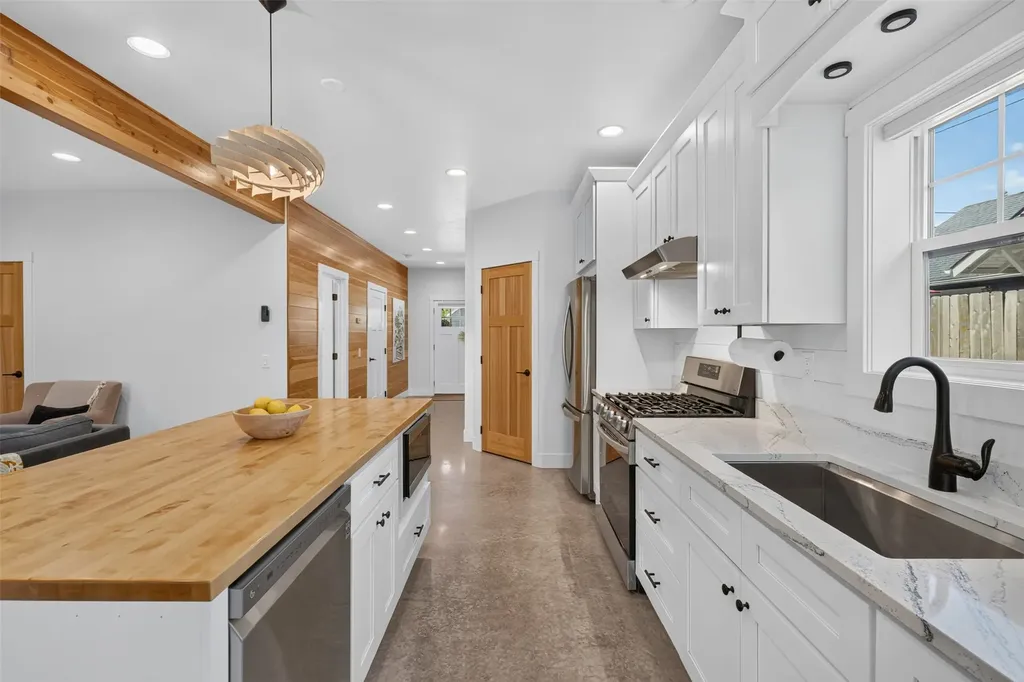 261 Burns Street Somers MT 59932