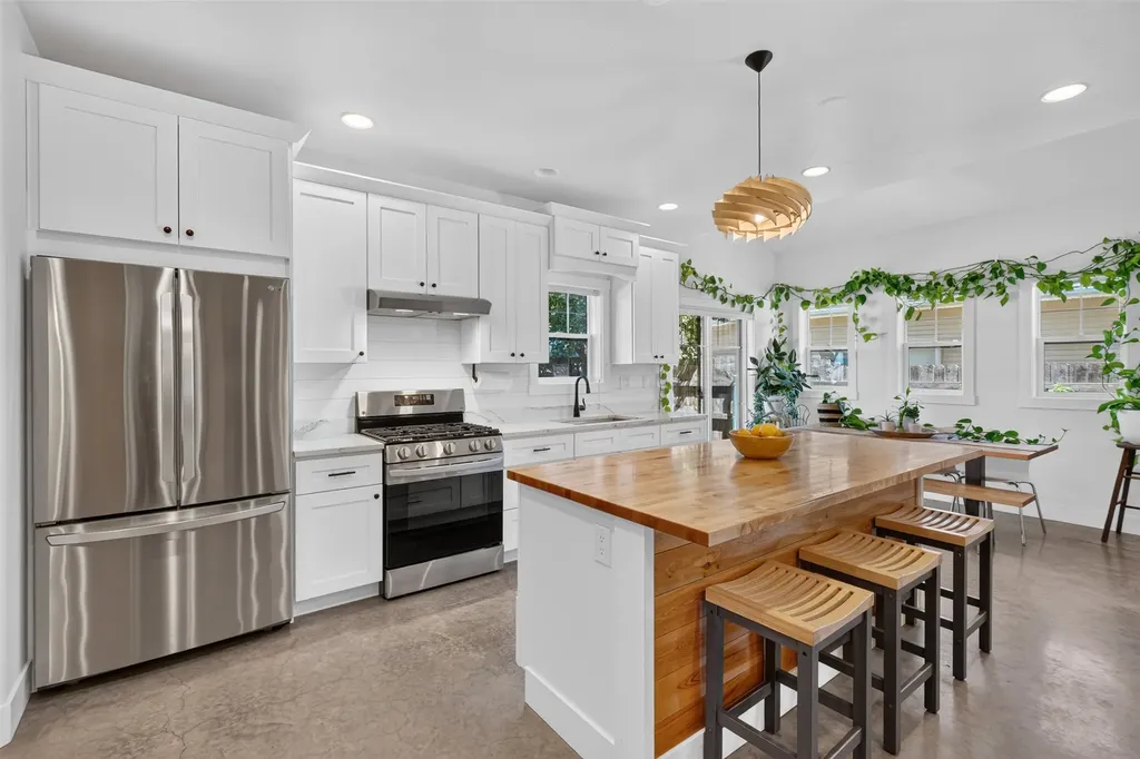 261 Burns Street Somers MT 59932
