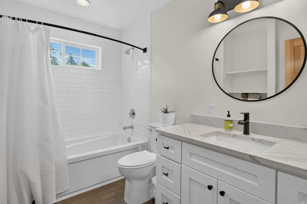 261 Burns Street Somers MT 59932