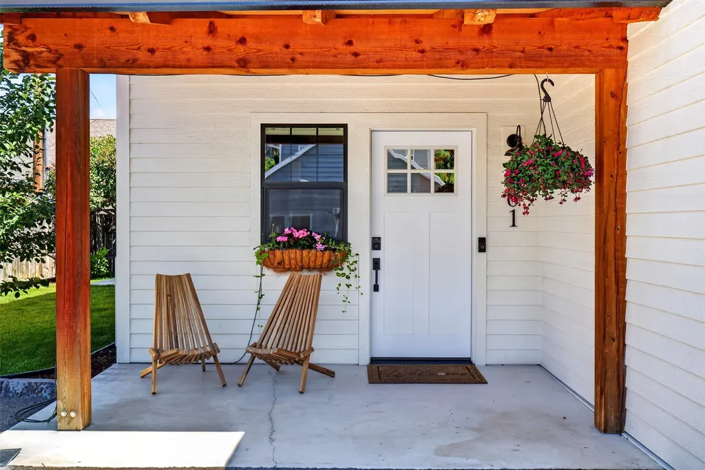 261 Burns Street Somers MT 59932