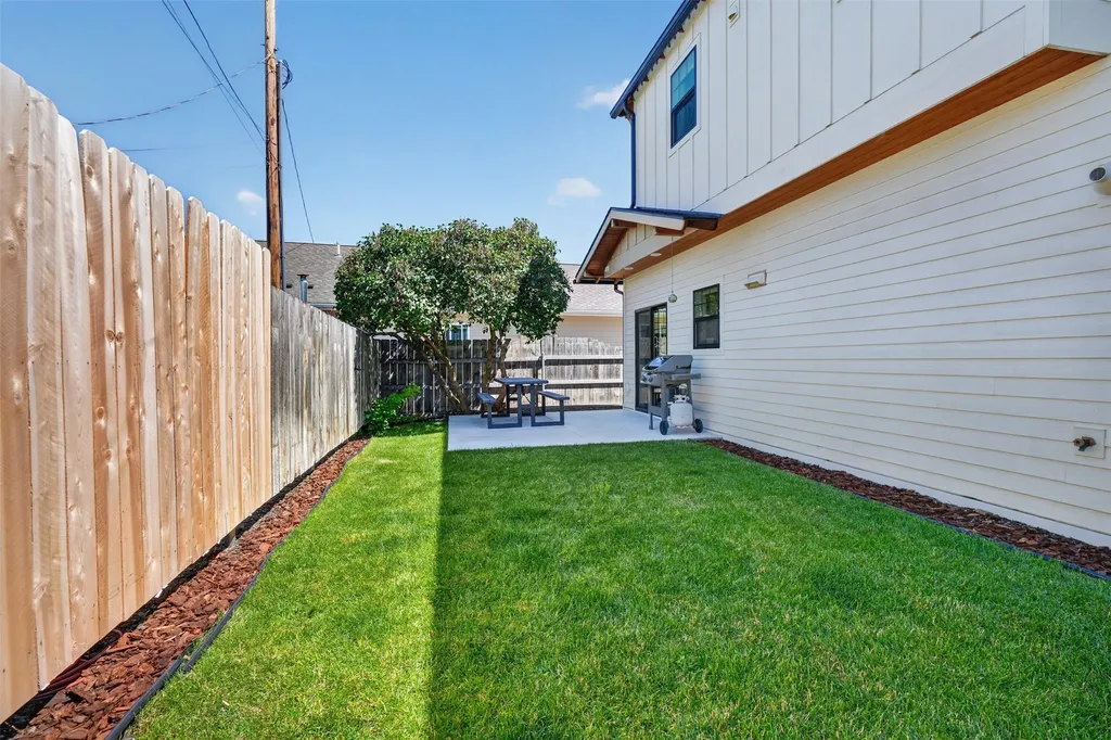 261 Burns Street Somers MT 59932