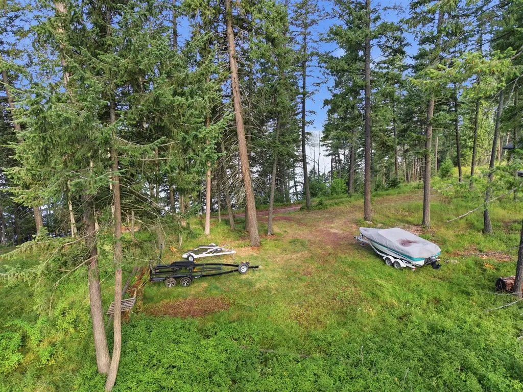 1822 Echo Cabin Loop Bigfork MT 59911